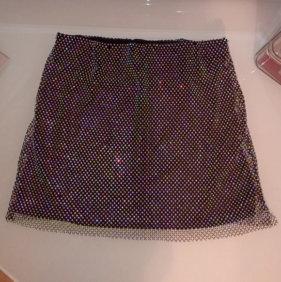 Steve Madden Glittering Fishnet Black Mini Skirt - Picture 7 of 11